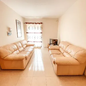 stressa-court-apartments.qawrahotelsmalta.org/
