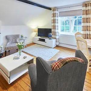 Host & - Park Place Apartment Whitby